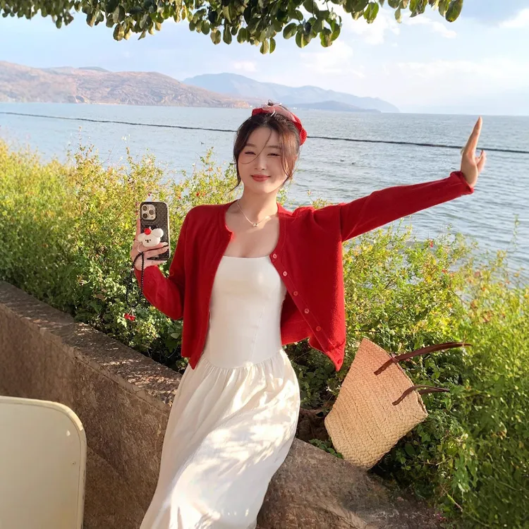 开衫配吊带外搭女外套春秋2025新款红色针织上衣开春穿搭