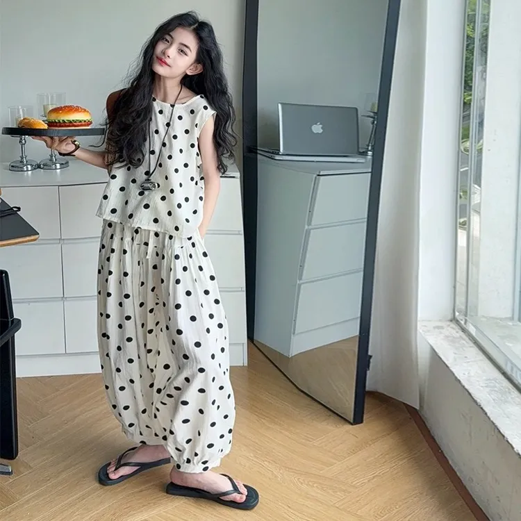 女童夏季背心套装2025新款洋气时髦波点休闲儿童上衣灯笼裤两件套