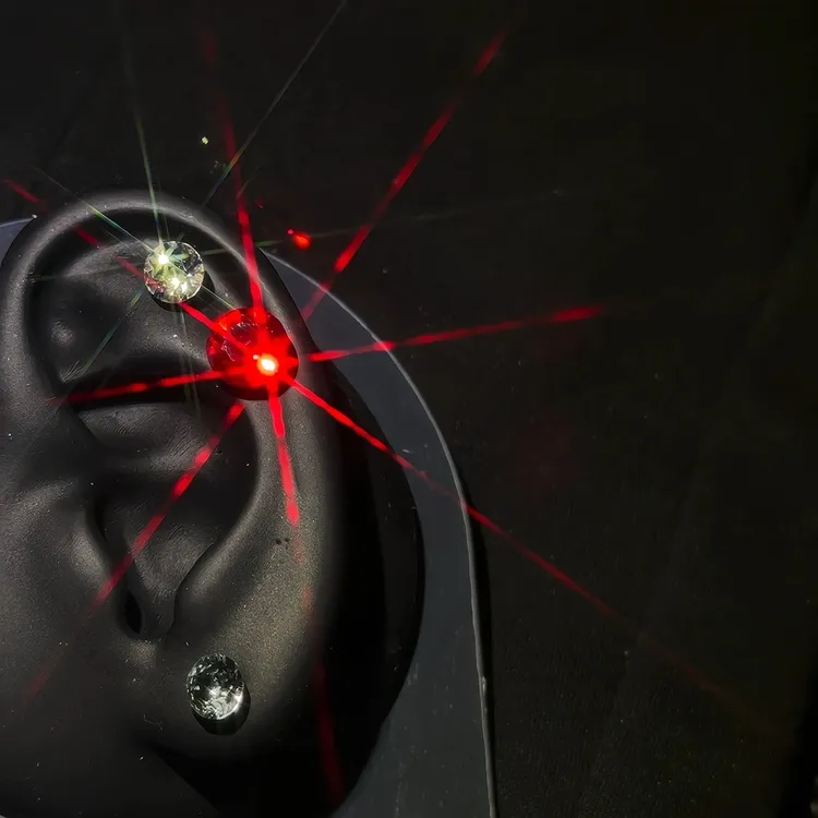 钛合金耳饰 爆闪华子6mm耳蜗耳骨耳钉F136防敏养耳内螺旋0.9牙口