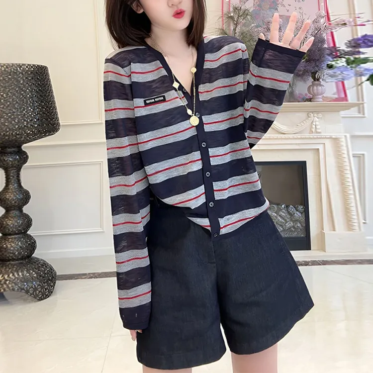 撞色条纹V领长袖针织开衫女2025年早秋新款薄款外搭宽松显瘦小衫