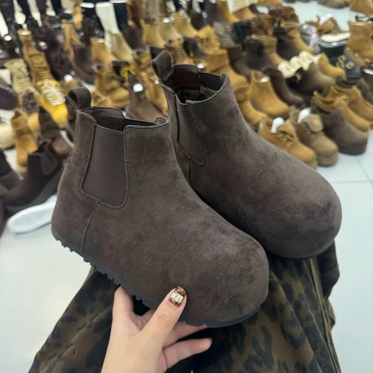 2025秋冬新款松糕厚底马丁靴女英伦风复古短筒后拉链加绒保暖棉鞋