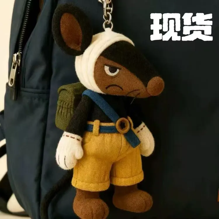 2026小红书同款新品黑猫警长一只耳毛绒玩偶钥匙扣书包挂饰礼物