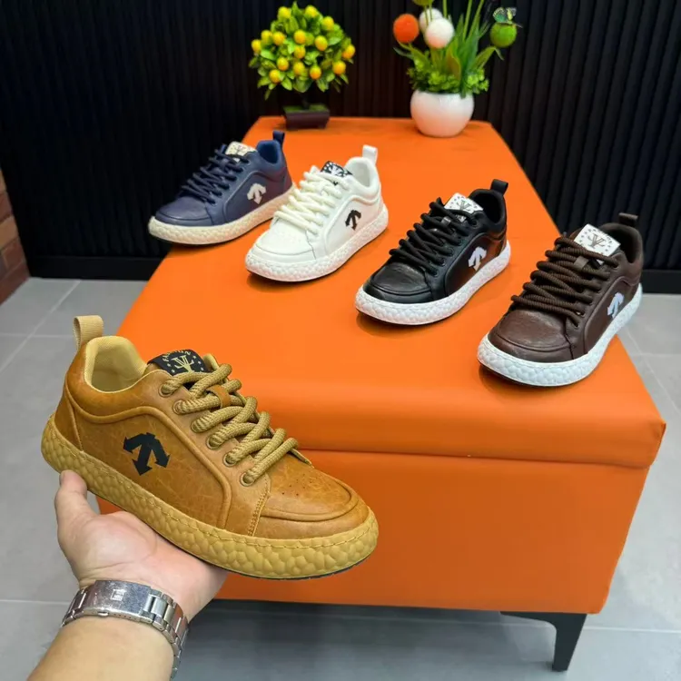 2025夏季新款增时尚个性透气男士高软底舒适休闲百搭舒适潮流男鞋