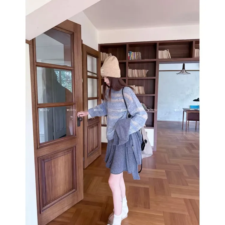 PCNY「浅蓝柔絮」不理理冬季新款女装宽松休闲镂空设计感针织衫