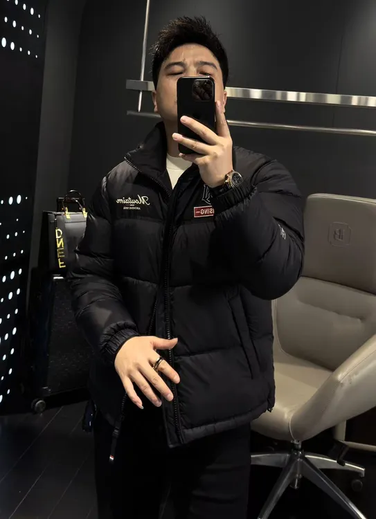 【马哥严选】男士2025冬季新款《白鹅绒95绒子含量》时尚气质羽绒服