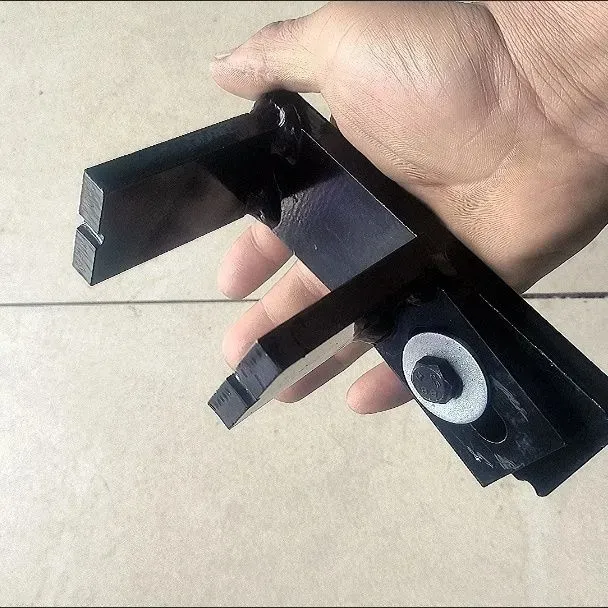 传动轴十字节拆卸专用工具万向节便捷拆卸十字轴固定支架维修