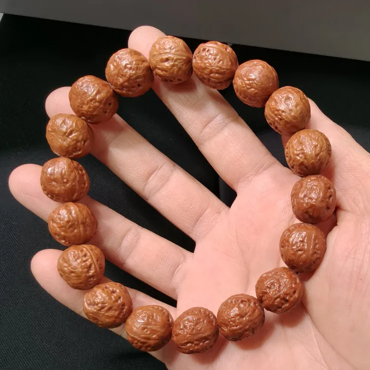 13mm油润度很足的金蟾小金豆核桃手串