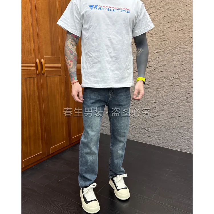 2025秋冬新款时尚休闲百搭合身小直筒净版牛仔裤8158