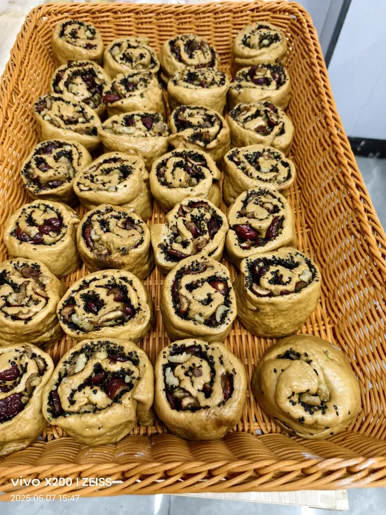 红枣黑芝麻核桃红糖馒头卷营养早餐速冻手工面食懒人食品