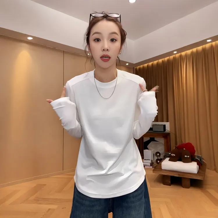 大码女装百搭圆领白色长袖t恤秋季微胖mm宽松显瘦叠穿打底衫上衣
