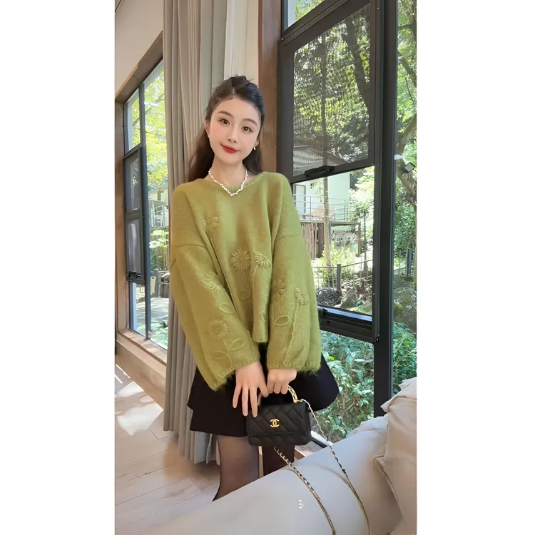 洋洋优选-秋季新款韩系慵懒风软软糯糯圆领套头毛衣女上衣YY71821