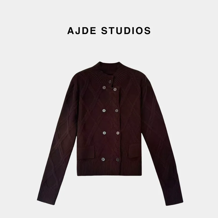 AJDE｜复古立领双排扣毛衣04