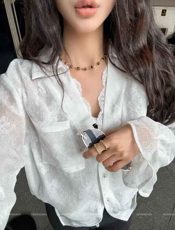 利达 NEW DADADA蕾丝气质长袖镂空简约高级百搭针织上衣CUZ1291