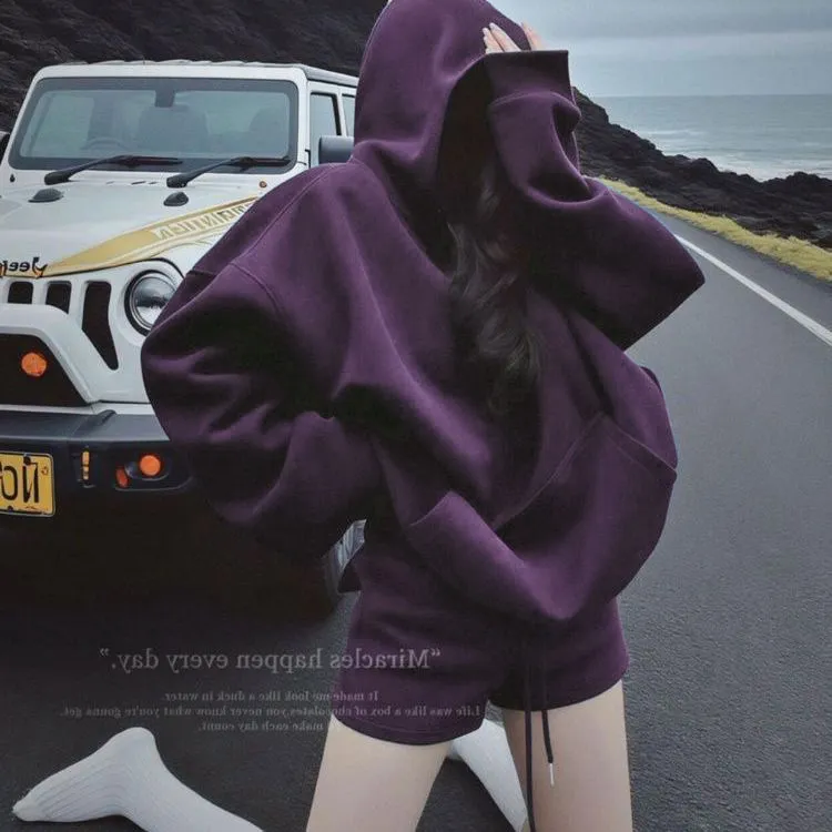 休闲卫衣套装女早秋季新款设计小众廓形连帽卫衣显瘦短裤两件套潮