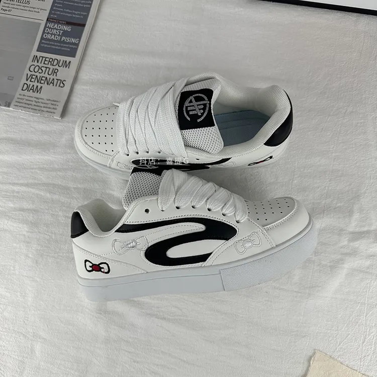 喜提 学院风ins小众设计感蝴蝶结撞色面包鞋男女chic学生休闲板鞋