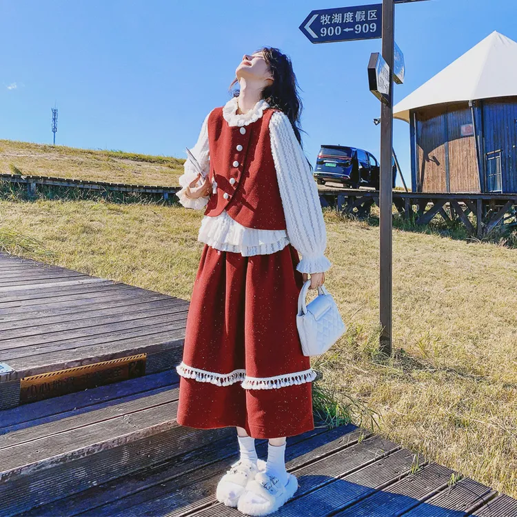 法式氛围感红色毛呢套装裙2025秋冬新款复古ins风马甲衬衫半身裙