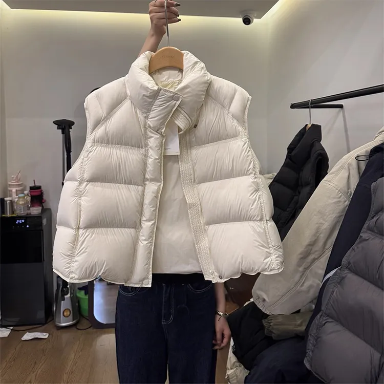 欧货立领白色棉服马甲女冬季宽松叠穿短款无袖马夹外穿坎肩外套潮