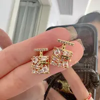 铜合金耳饰 小香家香水瓶耳钉气质轻奢时尚设计感镶钻设计师网红