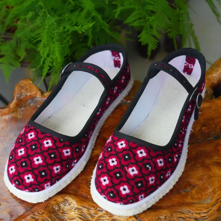 女士花灯芯绒手工千层底女士方口鞋尺码齐全