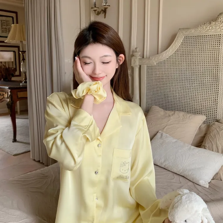 【小黄鸡KT】舒适甜美元气家居服长袖烫钻春夏时尚小众黄色家居服女