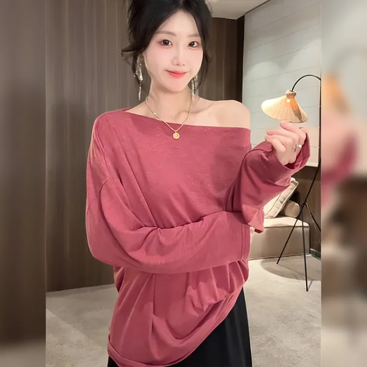 特大码宽松减龄女装斜肩一字肩长袖T恤女秋季韩系慵懒松弛感上衣