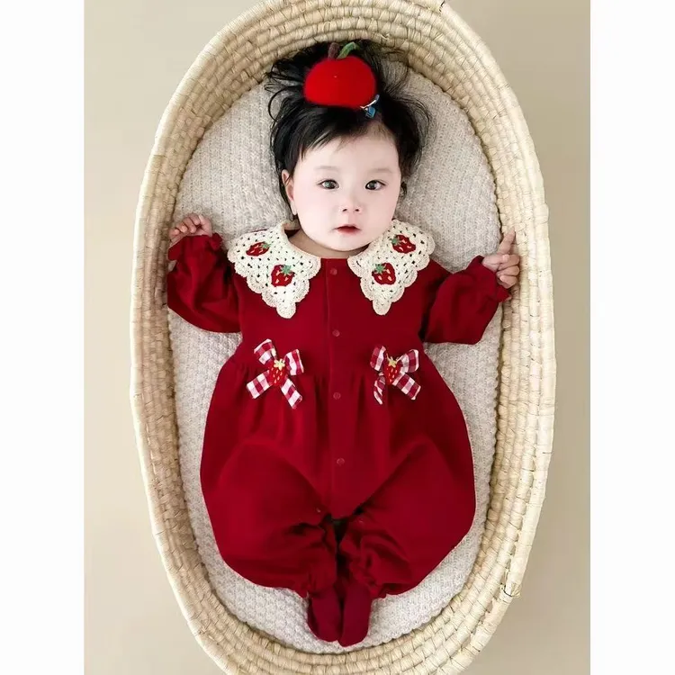 婴儿秋季衣服婴幼儿连体衣女宝宝百天周岁礼服小月龄外出爬服春装