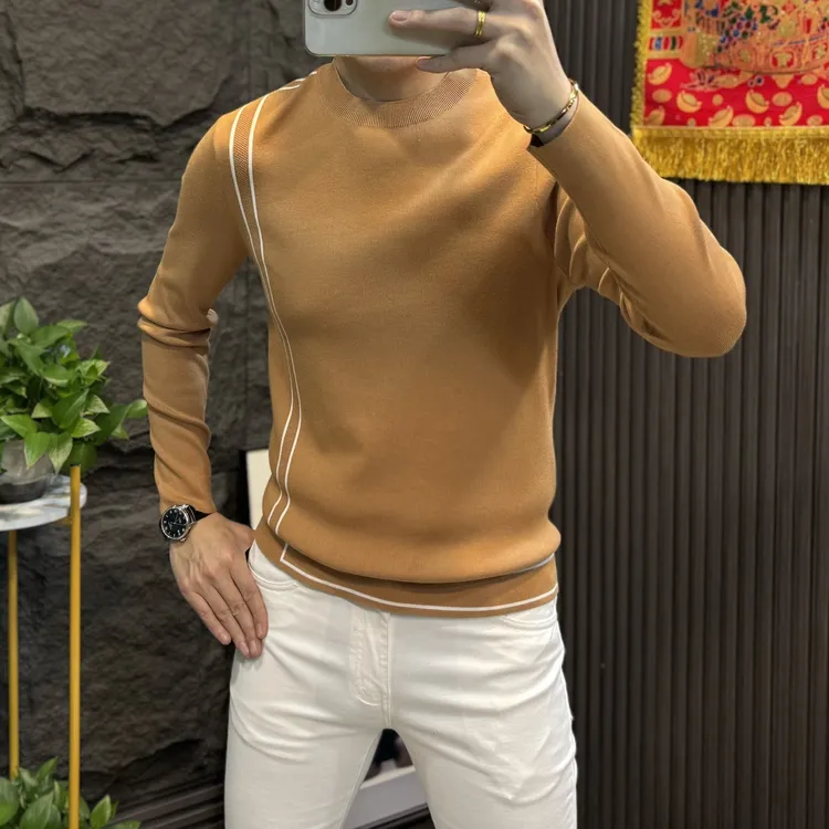 冬季男士修身百搭休闲简约轻奢舒适圆领针织毛衣保暖舒适商务轻奢