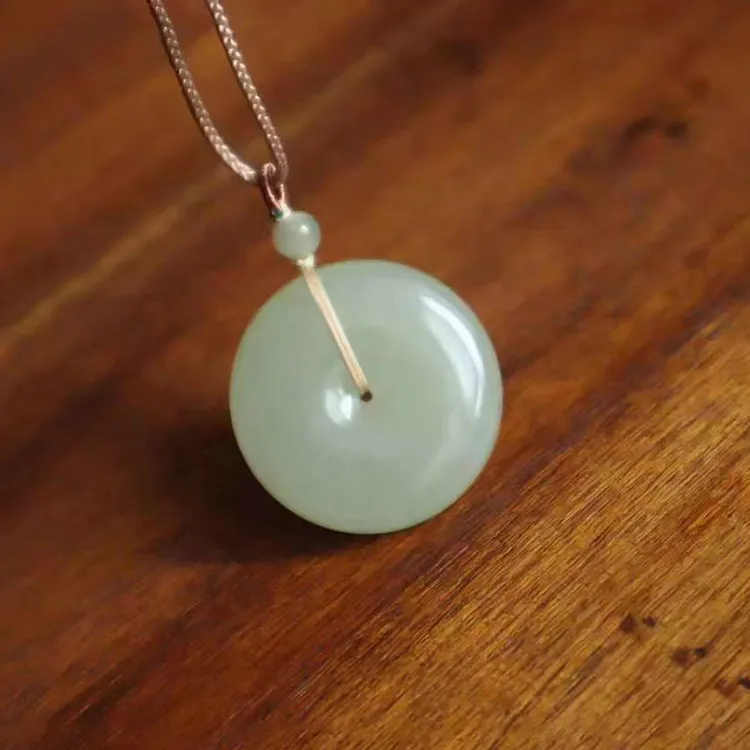 晴水料平安扣天然正品和田玉吉祥如意平安扣吊坠油润细腻玉吊坠