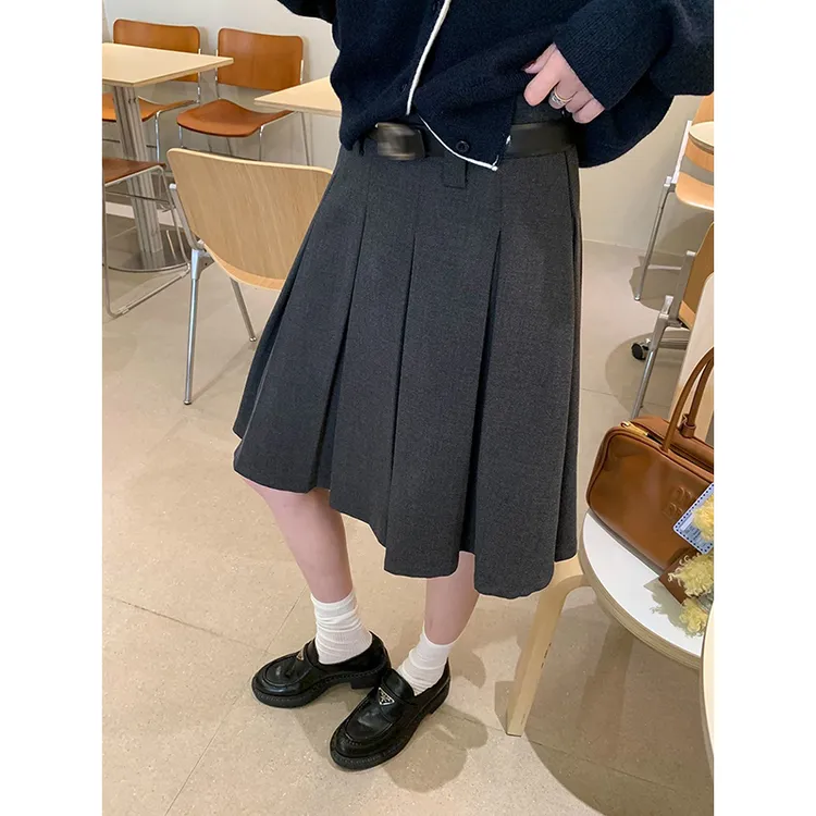 miu系高智风灰色a字百褶五分裙女秋季新款高腰显瘦垂坠感半身裙子