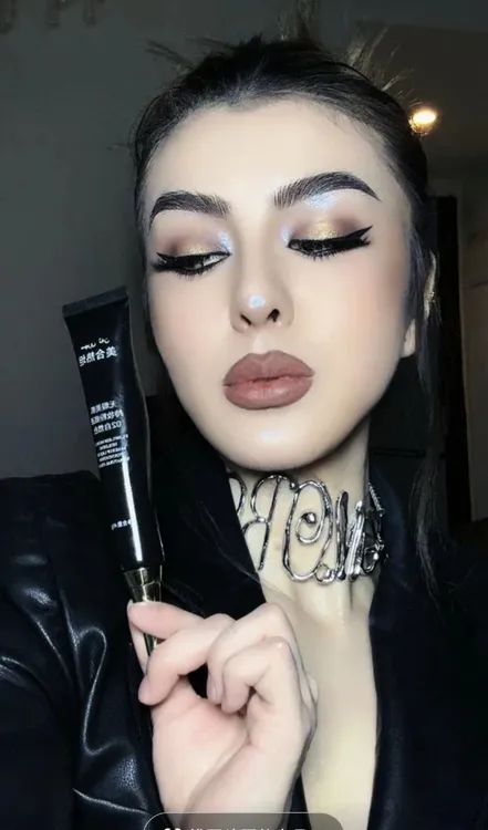 美合热坦MEHRITAN无暇美肌老公特妆粉底液新疆lisa芭比化妆师胖猫