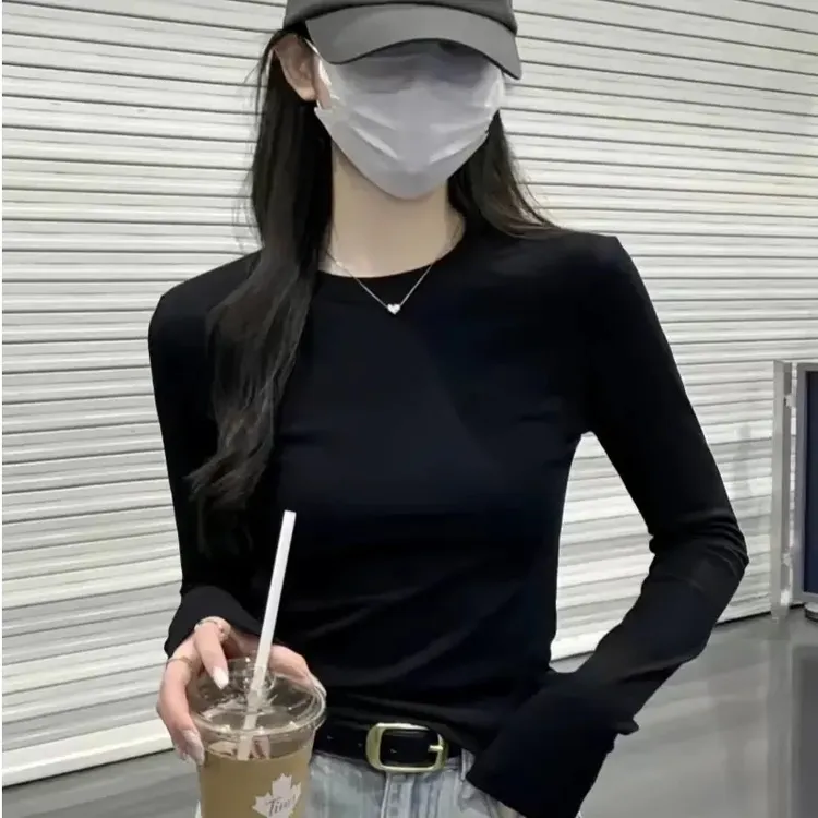 早秋新款舒适包身长袖弹力t恤女紧身内搭设计感打底衫黑色上衣