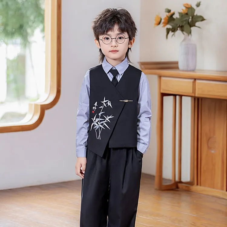 男童新中式西装礼服秋季新款演出服刺绣马甲套装儿童钢琴主持国风
