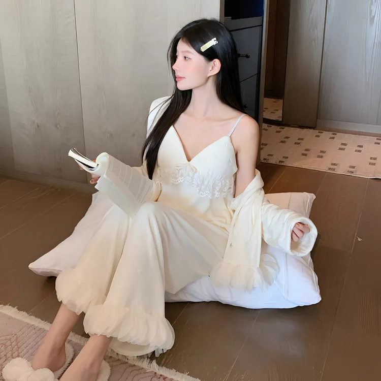 海岛绒睡衣女2025新款秋冬三件套可外穿加厚保暖蝴蝶高级感家居服