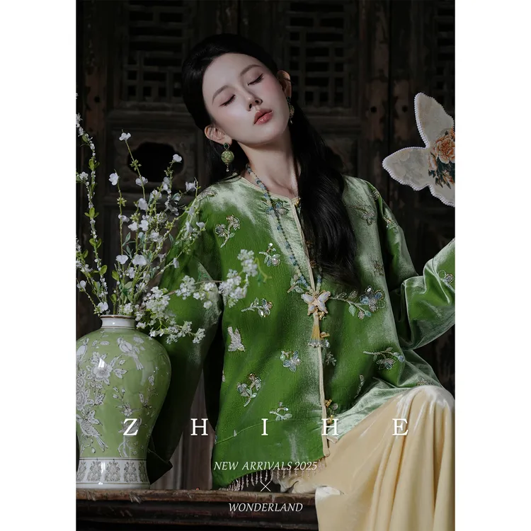 无艳一禾【金簪翠】原创新中式丝绒绣花羽绒服+丝绒半裙