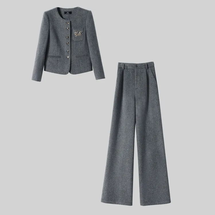 〈纪朵研〉G215高级感休闲显瘦套装女冬季新款外套时尚阔腿裤两件套