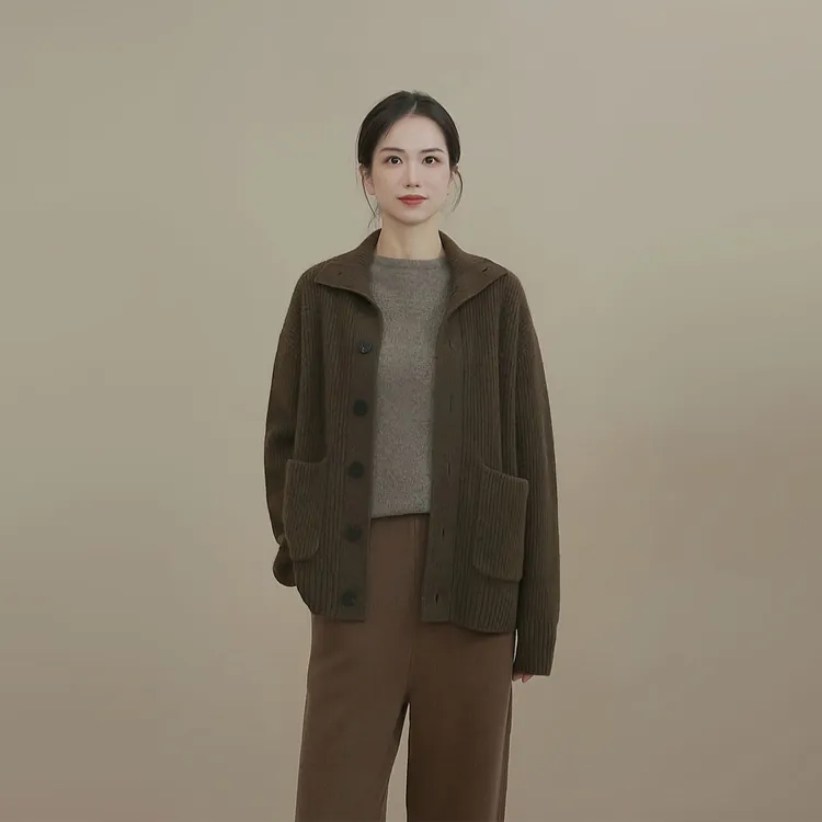 小禾【琥珀流光】康赛妮100牦牛绒简约自然风立领秋季开衫针织外套