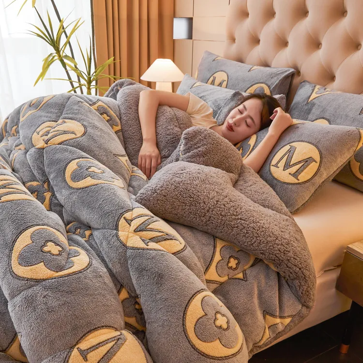 牛奶绒被子冬被加绒棉被被芯加厚保暖仿羊羔绒宿舍单人被褥子雪花