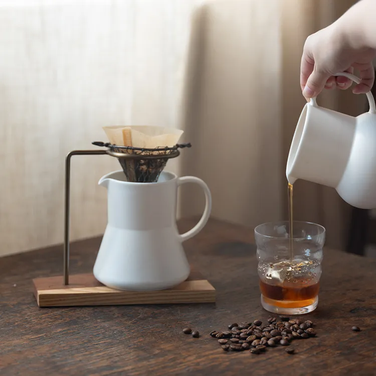 木墨生活 素白分享壶 德化白瓷手冲咖啡壶锥形壶家用小型咖啡器具