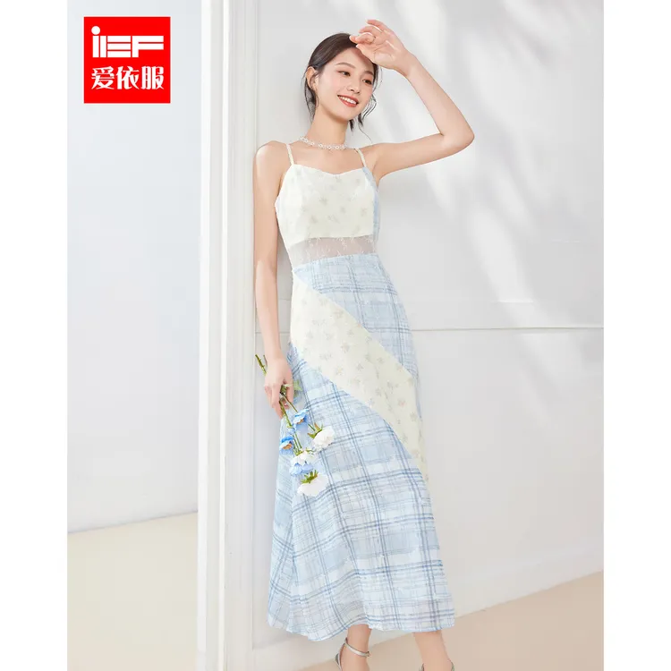 IEF/爱依服2025新款夏季碎花蕾丝时尚法式梭织吊带长裙流光风