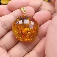 琥珀未镶嵌珠宝奇石吊坠
