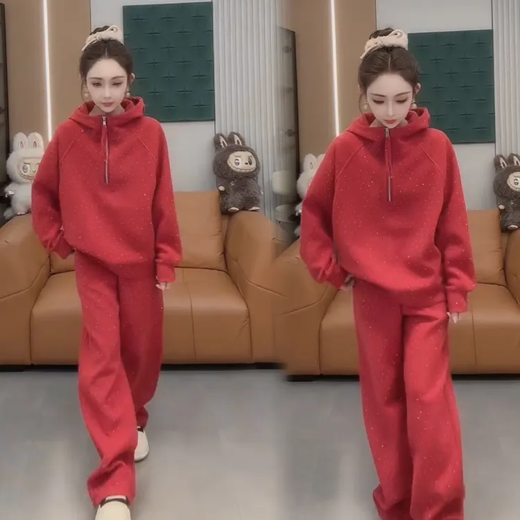 2025秋冬新款时尚显瘦气质网红高档套装女高级百搭宽松大码两件套