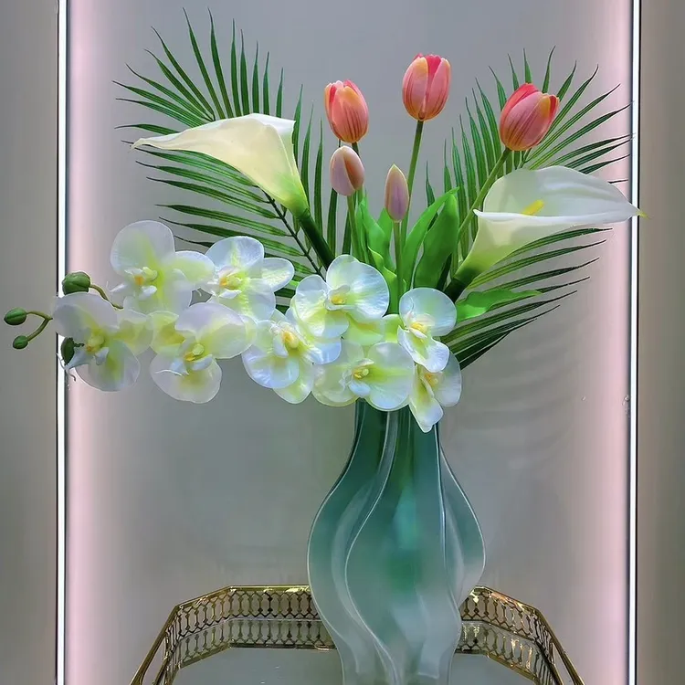 简约轻奢设计师款花束仿真花家居装饰摄影摆件商品图