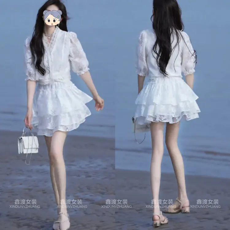 2025夏季新款时尚显瘦气质女士网红洋气两件套百搭款D21379