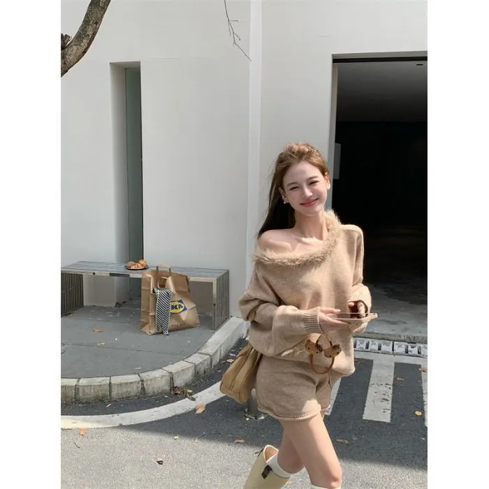 K2024秋冬新设计感软糯毛毛拼接斜肩毛衣女秋冬直筒短裤两件套