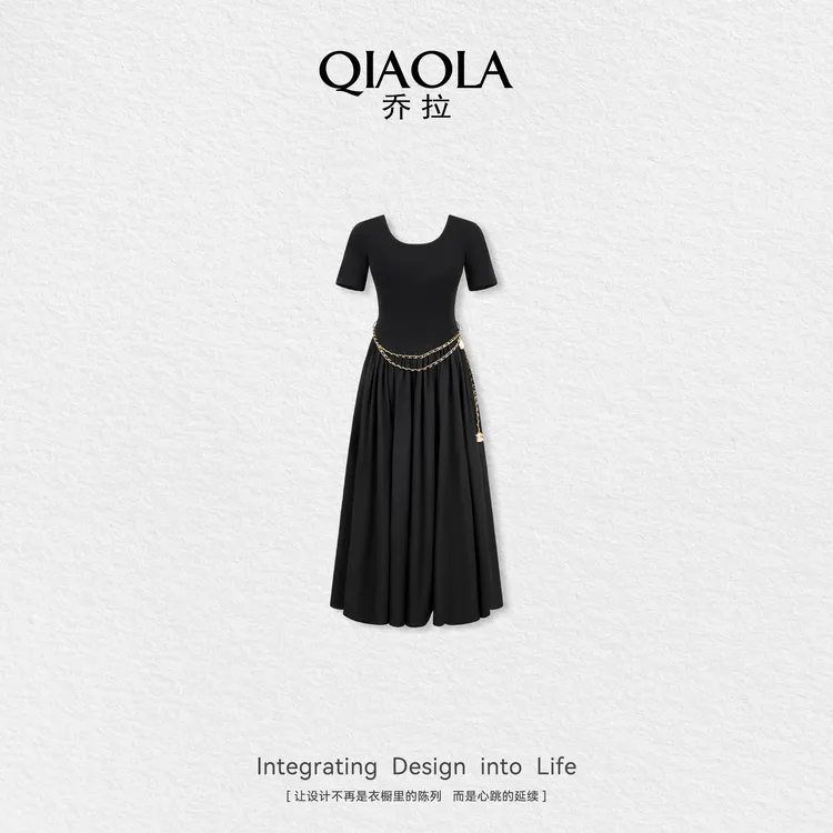QIAOLA/乔拉【黑爵士】夏季针织大圆领设计收腰显瘦百搭连衣裙预售