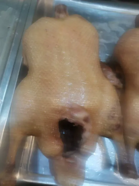 正宗盐水鹅开袋即食真空锁鲜老卤腌制