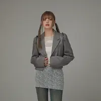 H004【金拐子专属】CHUU字母宽松木耳边长袖休闲西服印花西装-F