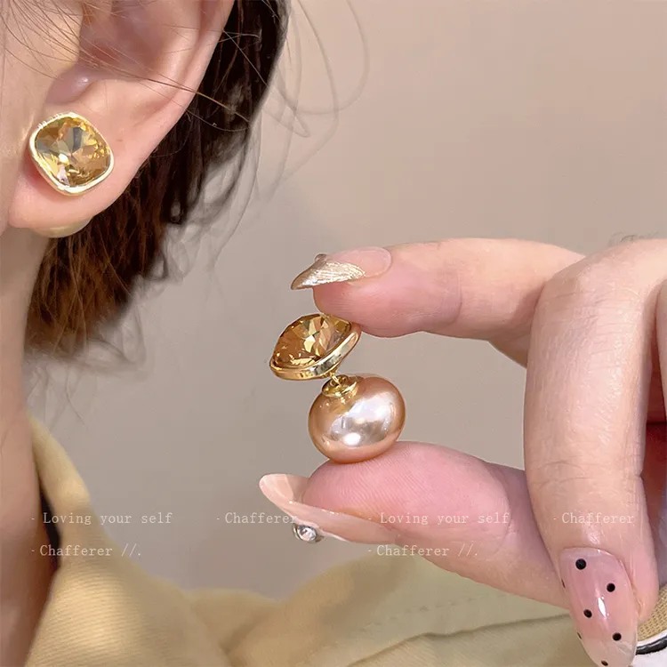 铜合金耳饰  方糖闪钻珠珠耳钉高级感新款耳环女一款两戴秋冬耳饰