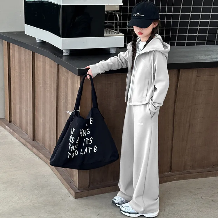 女童秋装套装2025新款中大儿童装春秋款洋气运动服连帽休闲两件套