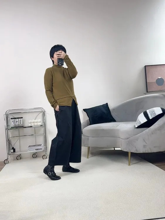 【艳姐推荐】秋冬新款气质百搭纯色上衣25572